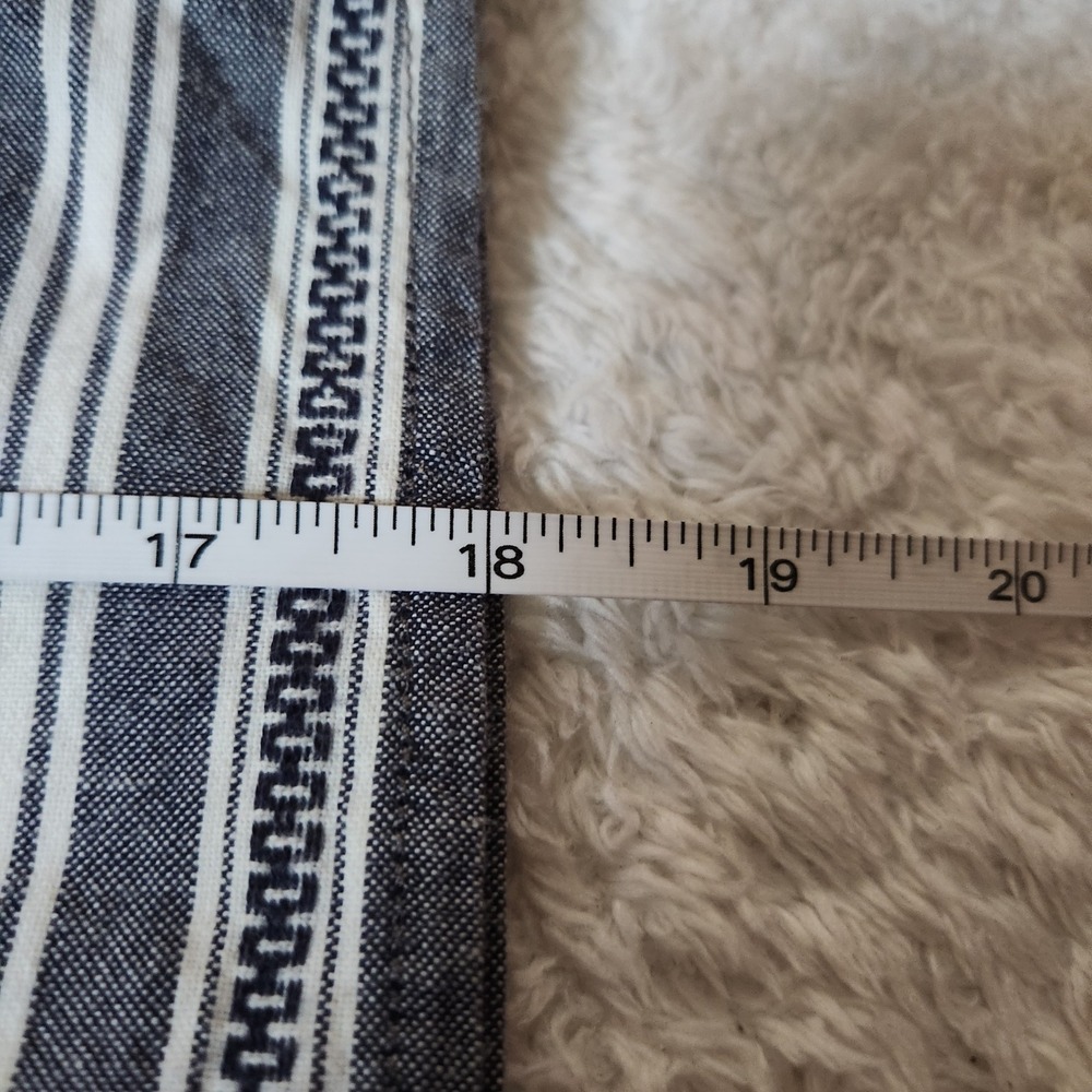 LOFT Outlet Striped A-Line Skirt Women's Size 4 Gray White Casual - Picture 6 of 7